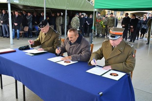 Umowa o współpracy z 17WBZ i CSWL