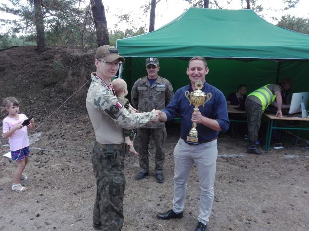 Zawody Strzeleckie o Puchar Burmistrza Gubina z okazji Święta Wojska Polskiego